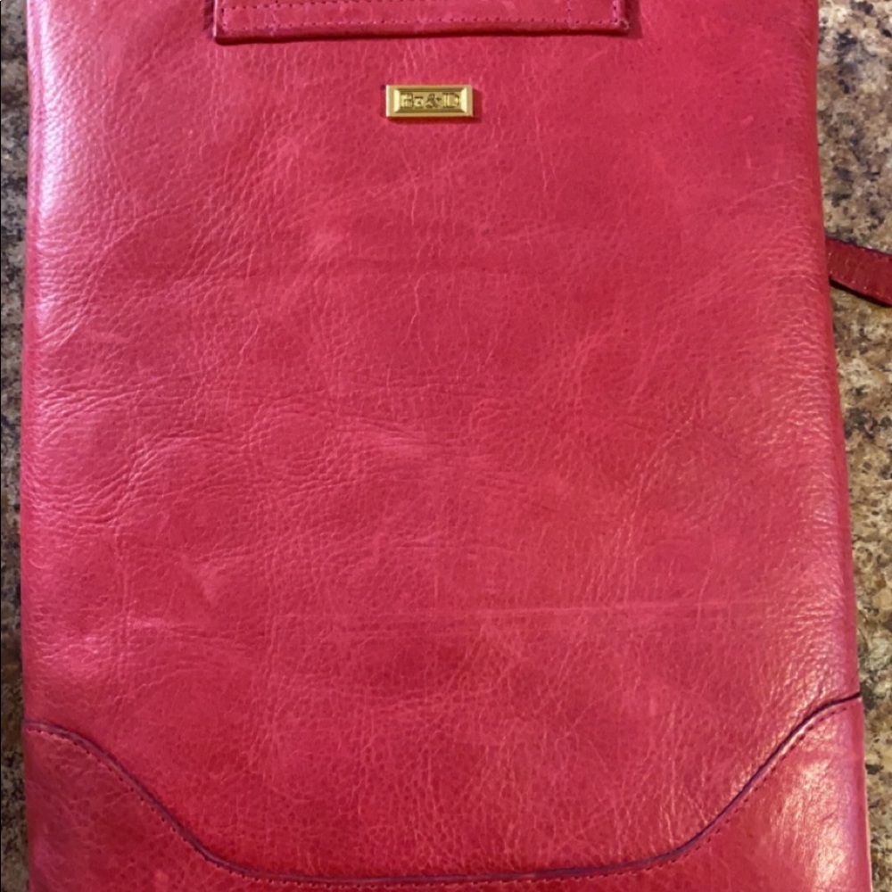 BE & D leather pink clutch - Picture 2 of 4